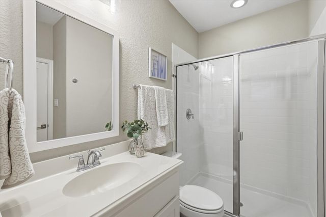 5913 Exeter Avenue, Mckinney, TX 75070