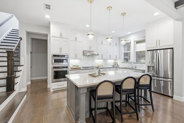 5913 Exeter Avenue, Mckinney, TX 75070