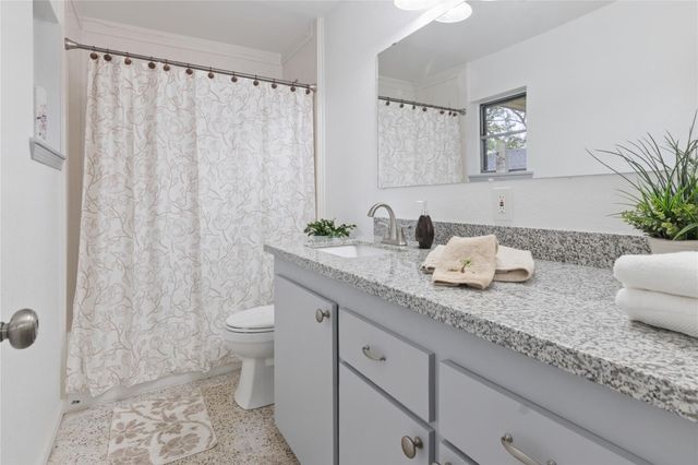 1206 Fay Road, Kemah, TX 77565