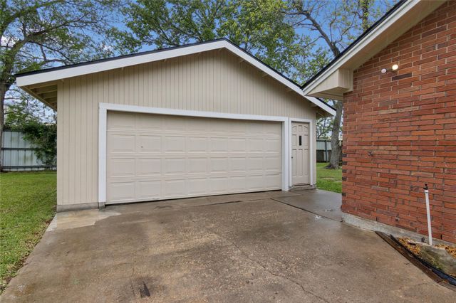 1206 Fay Road, Kemah, TX 77565