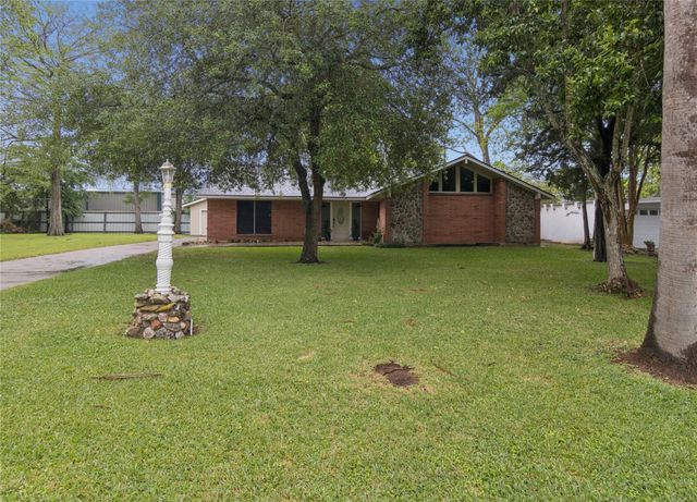 1206 Fay Road, Kemah, TX 77565