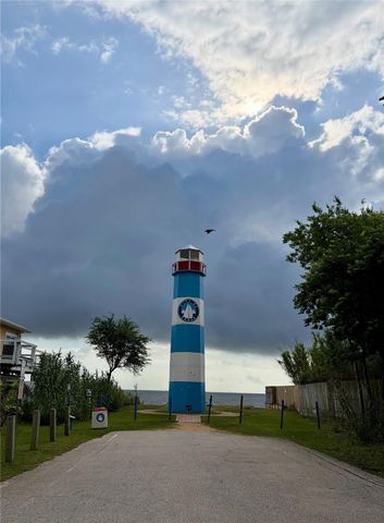 1206 Fay Road, Kemah, TX 77565