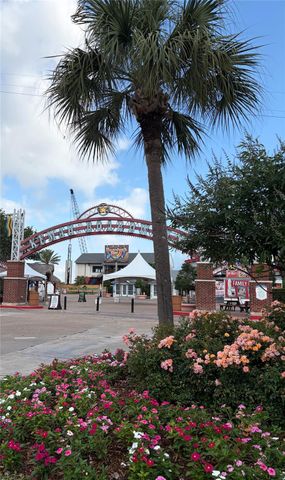 1206 Fay Road, Kemah, TX 77565