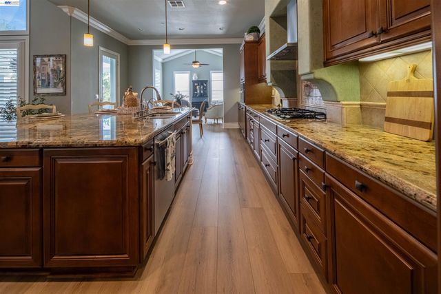 1772 Latour Ave, Brentwood, CA 94513