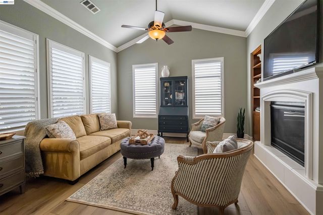 1772 Latour Ave, Brentwood, CA 94513