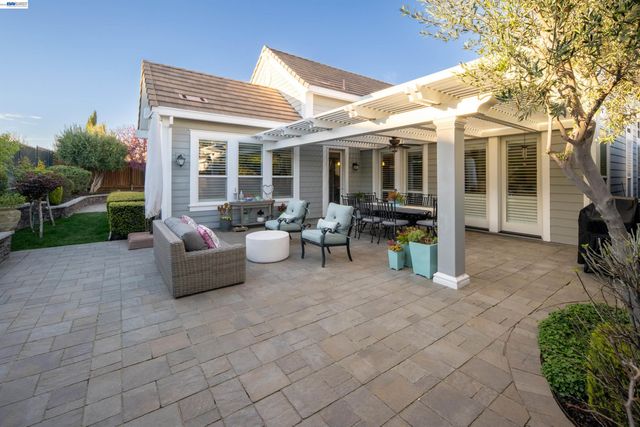 1772 Latour Ave, Brentwood, CA 94513