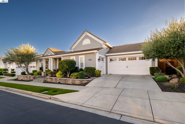 1772 Latour Ave, Brentwood, CA 94513