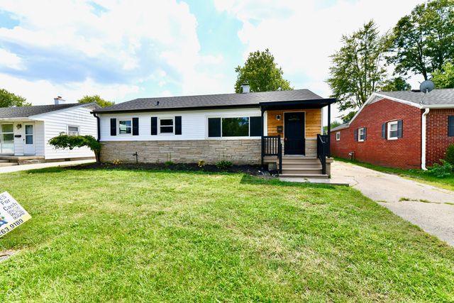 129 E McKenzie Road, Greenfield, IN 46140