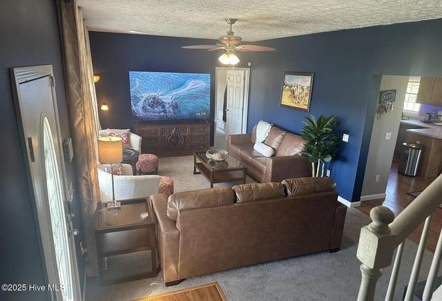 3274 Quail Pointe Drive, Greenville, NC 27858