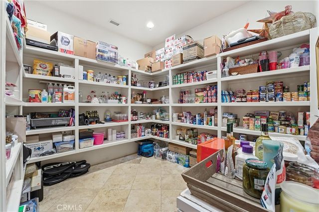 22214 Bear Creek S, Murrieta, CA 92562