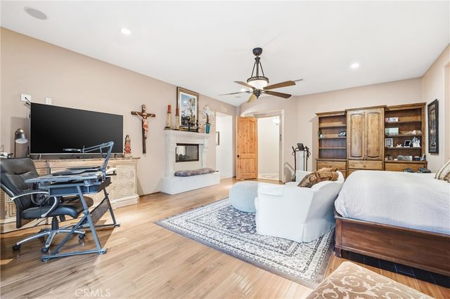 22214 Bear Creek S, Murrieta, CA 92562