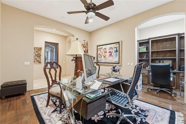 22214 Bear Creek S, Murrieta, CA 92562