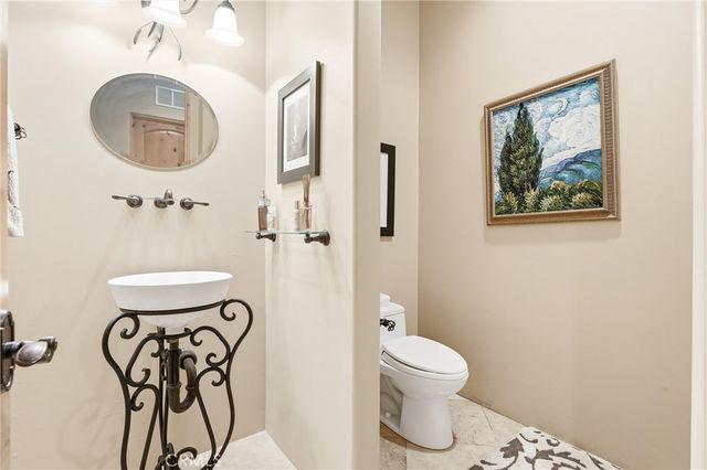 22214 Bear Creek S, Murrieta, CA 92562