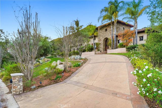 22214 Bear Creek S, Murrieta, CA 92562