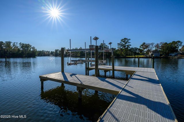 105 Trawler Lane, Merritt, NC 28556