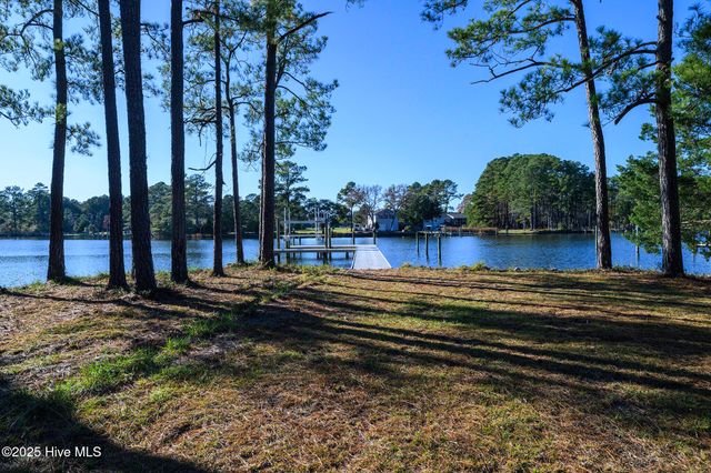 105 Trawler Lane, Merritt, NC 28556