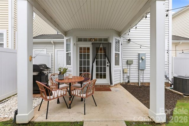 12213 Monteith Grove Drive, Huntersville, NC 28078