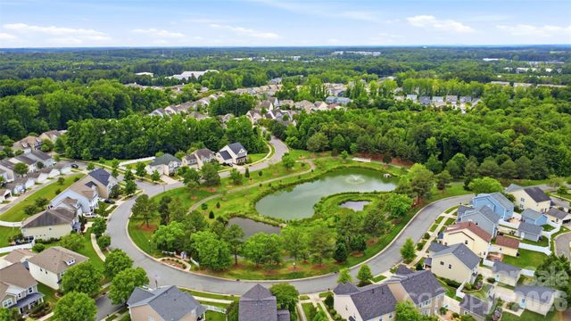 12213 Monteith Grove Drive, Huntersville, NC 28078