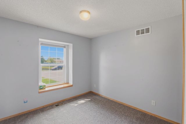 2261 S Upland Hills St, Wichita, KS 67235