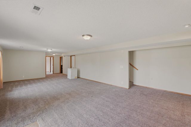 2261 S Upland Hills St, Wichita, KS 67235