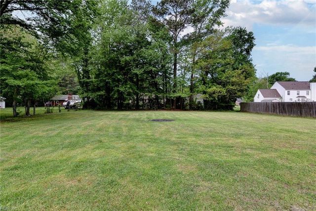 109 Old Railway RD, Yorktown, VA 23692
