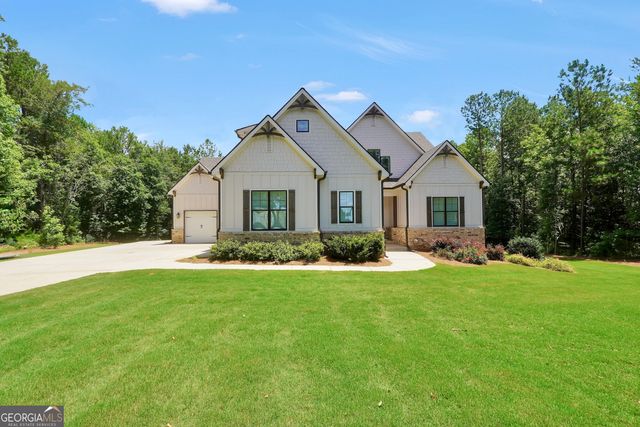 110 Whirlaway Court, Forsyth, GA 31029