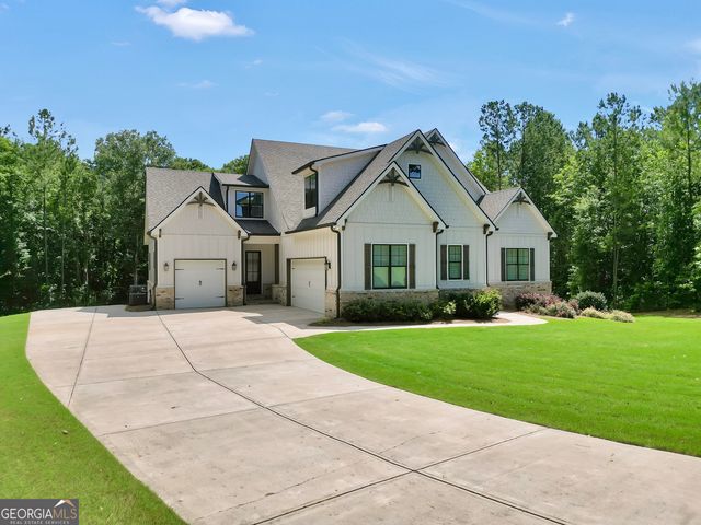 110 Whirlaway Court, Forsyth, GA 31029