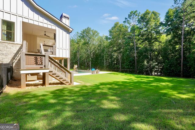 110 Whirlaway Court, Forsyth, GA 31029