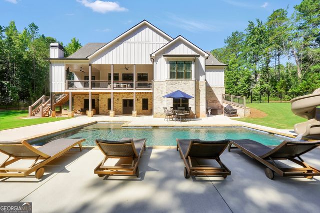 110 Whirlaway Court, Forsyth, GA 31029