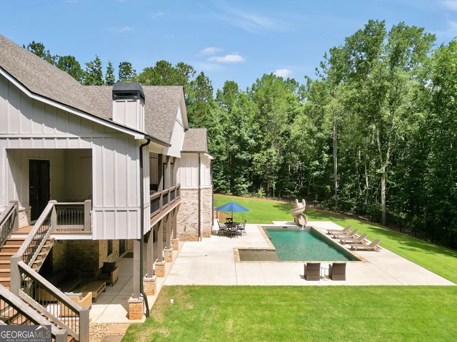 110 Whirlaway Court, Forsyth, GA 31029