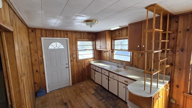 24419 68th STREET, Salem, WI 53168