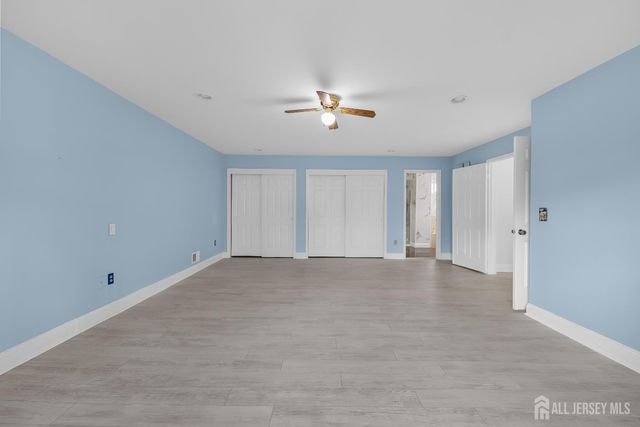 8 Danny Court, North Brunswick, NJ 08902