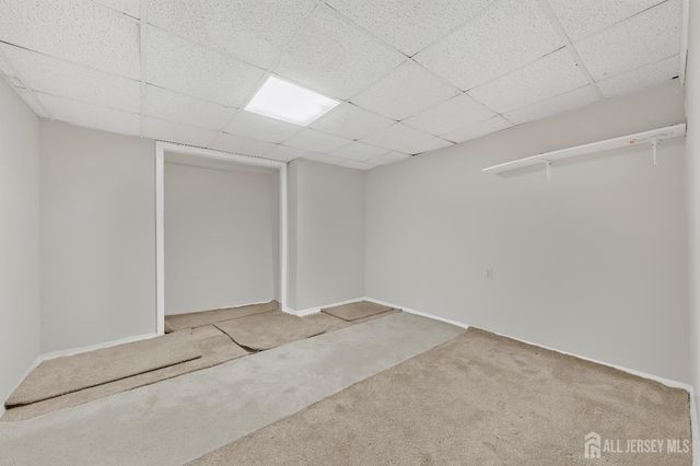 8 Danny Court, North Brunswick, NJ 08902