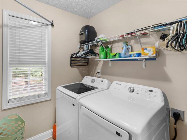 3504 Pebble Brook Lane, Stockbridge, GA 30281
