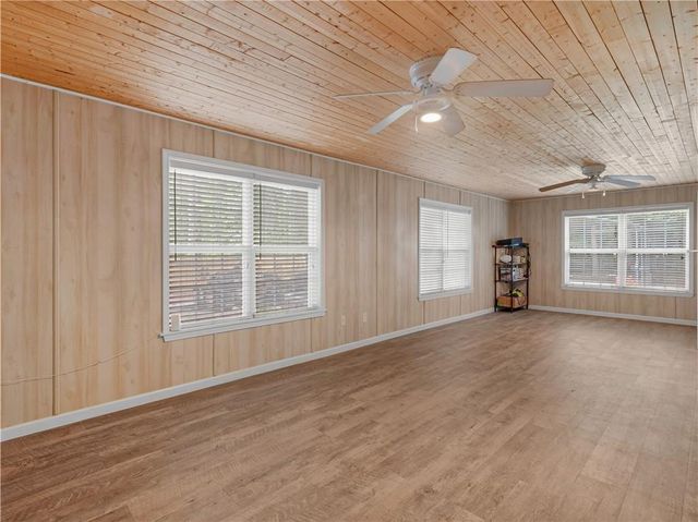 3504 Pebble Brook Lane, Stockbridge, GA 30281