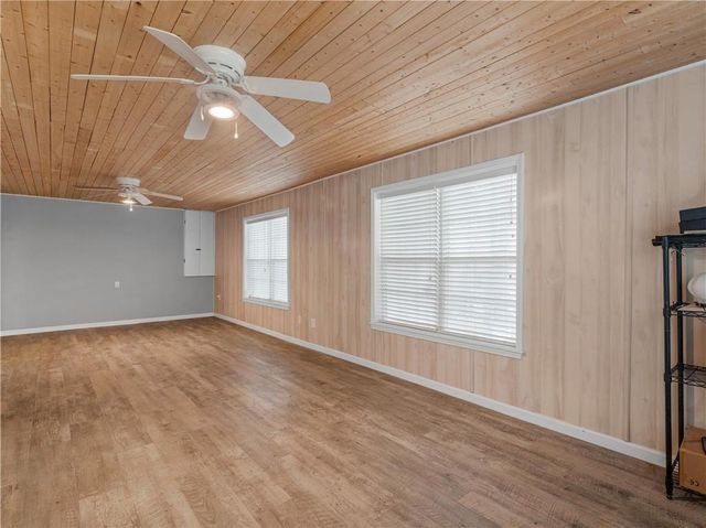 3504 Pebble Brook Lane, Stockbridge, GA 30281