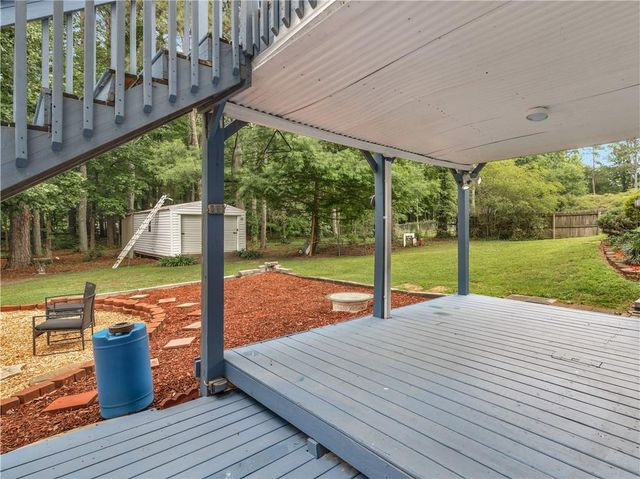3504 Pebble Brook Lane, Stockbridge, GA 30281