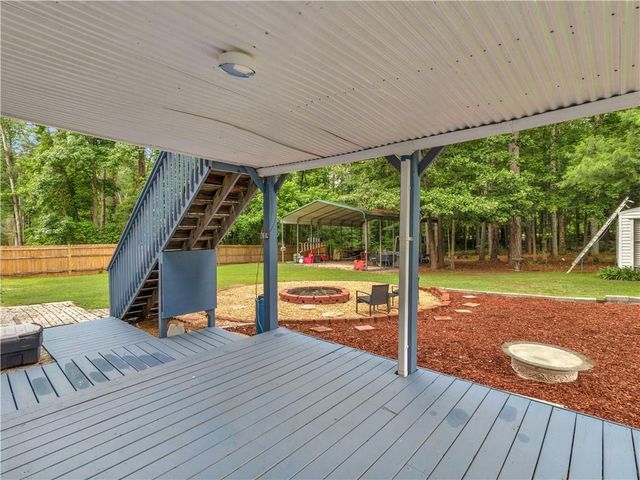 3504 Pebble Brook Lane, Stockbridge, GA 30281