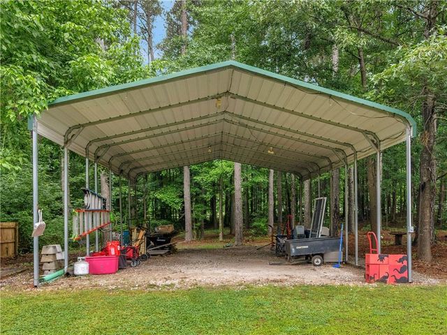 3504 Pebble Brook Lane, Stockbridge, GA 30281