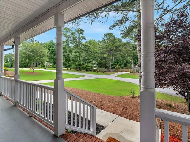 3504 Pebble Brook Lane, Stockbridge, GA 30281
