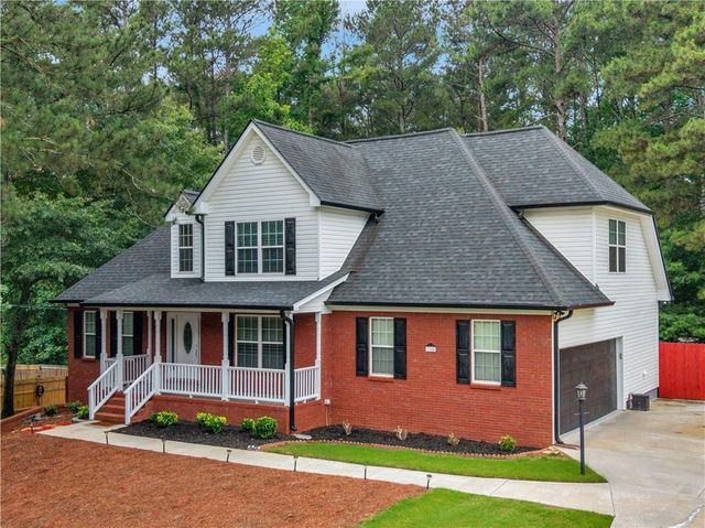 3504 Pebble Brook Lane, Stockbridge, GA 30281