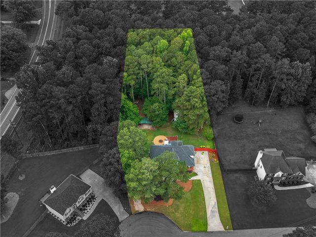 3504 Pebble Brook Lane, Stockbridge, GA 30281