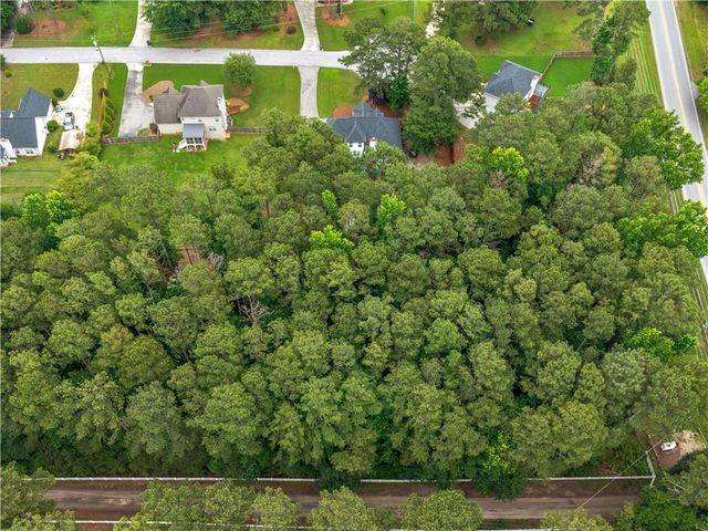 3504 Pebble Brook Lane, Stockbridge, GA 30281