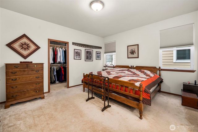 5129 66th Avenue SE, Lacey, WA 98513