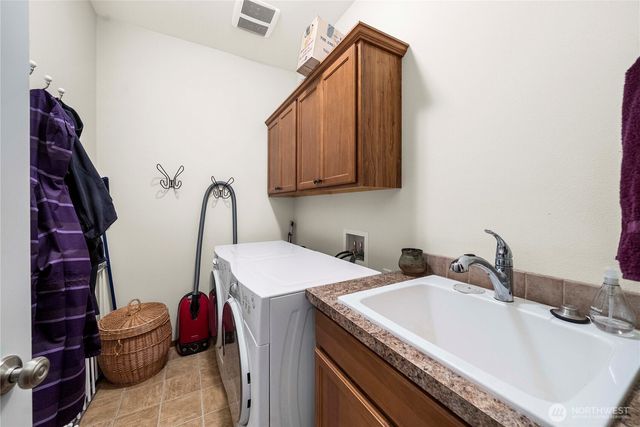 5129 66th Avenue SE, Lacey, WA 98513