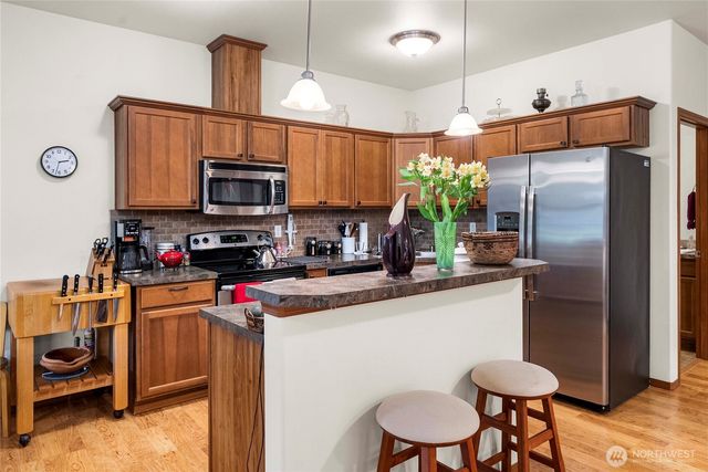 5129 66th Avenue SE, Lacey, WA 98513