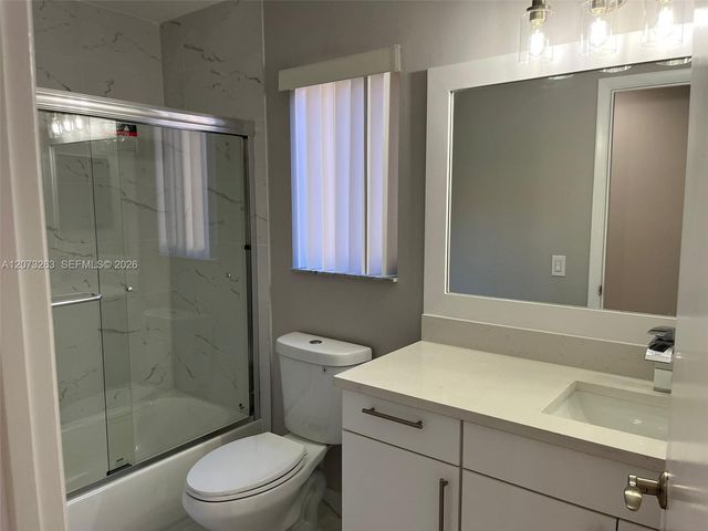 1542 Presidio Drive 1542, Weston, FL 33327