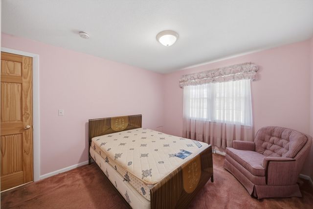 159 Mountainview Rd, East Longmeadow, MA 01020