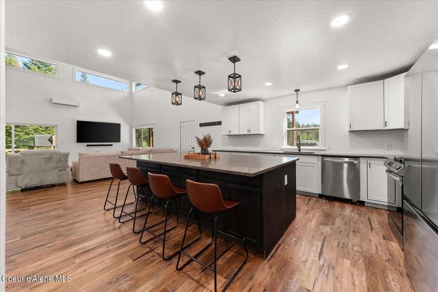 4595 W Kidd Island Rd, Coeur D'alene, ID 83814