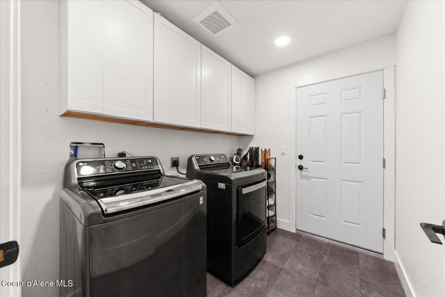 4595 W Kidd Island Rd, Coeur D'alene, ID 83814